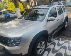 RENAULT DUSTER 1.6 16V SCE FLEX AUTHENTIQUE X-TRONIC RENAULT DUSTER 1.6 16V SCE FLEX AUTHENTIQUE X-TRONIC