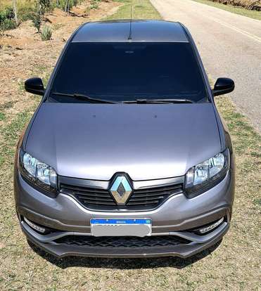 RENAULT-SANDERO-2022