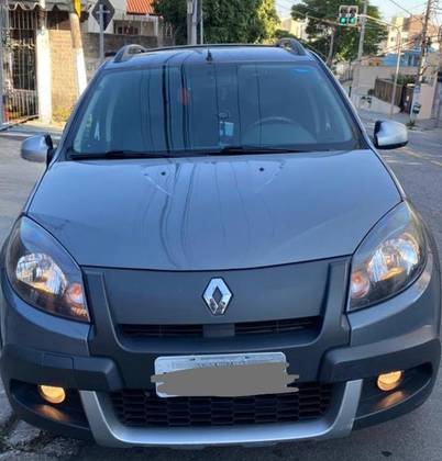 RENAULT SANDERO 1.6 STEPWAY 16V FLEX 4P AUTOMÁTICO