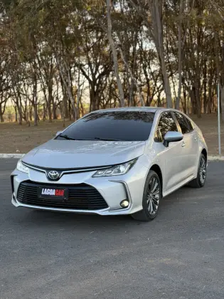 TOYOTA COROLLA 2.0 VVT-IE FLEX XEI DIRECT SHIFT TOYOTA COROLLA 2.0 VVT-IE FLEX XEI DIRECT SHIFT