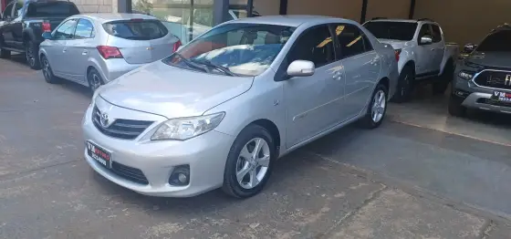TOYOTA COROLLA 2.0 XEI 16V FLEX 4P AUTOMÁTICO