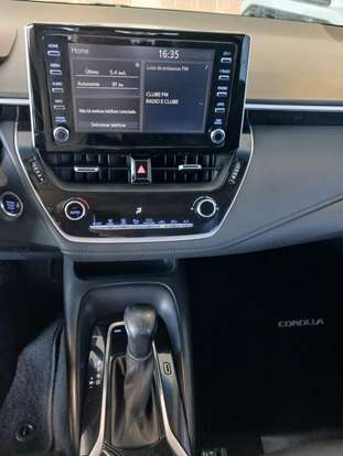 TOYOTA-COROLLA-2020
