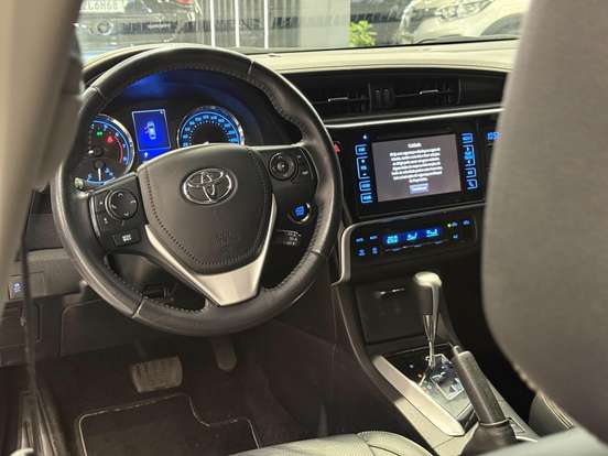 TOYOTA-COROLLA-2019