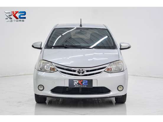 TOYOTA-ETIOS-2016