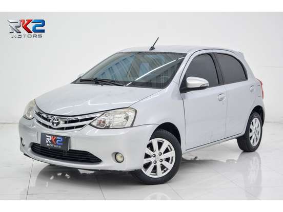 TOYOTA-ETIOS-1.5 XLS 16V FLEX 4P AUTOMÁTICO TOYOTA-ETIOS-2016