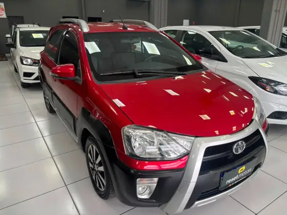 TOYOTA ETIOS CROSS 1.5 16V FLEX 4P AUTOMÁTICO TOYOTA ETIOS CROSS 1.5 16V FLEX 4P AUTOMÁTICO