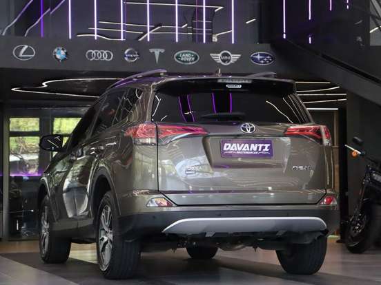 TOYOTA-RAV4-2.0 TOP 4X2 16V GASOLINA 4P AUTOMÁTICO TOYOTA-RAV4-2018