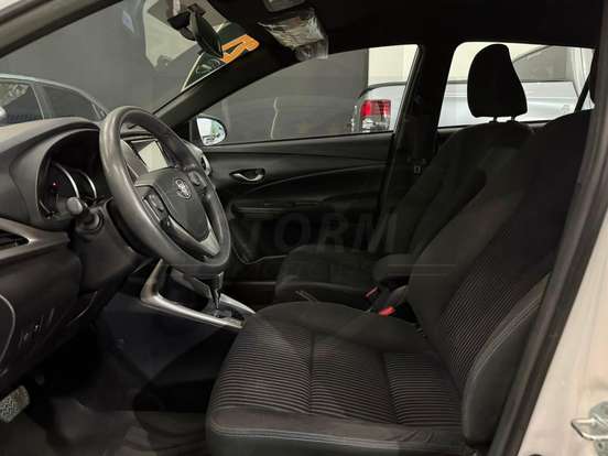 TOYOTA-YARIS-1.5 16V FLEX XL PLUS CONNECT MULTIDRIVE TOYOTA-YARIS-2020