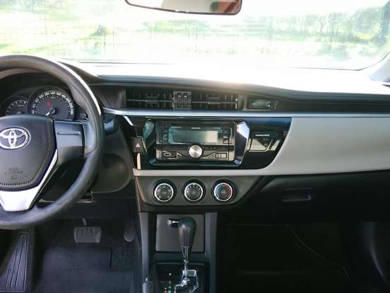 TOYOTA-COROLLA-1.8 GLI 16V FLEX 4P AUTOMÁTICO TOYOTA-COROLLA-2016