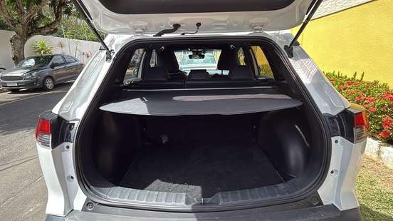 TOYOTA-COROLLA CROSS-2024