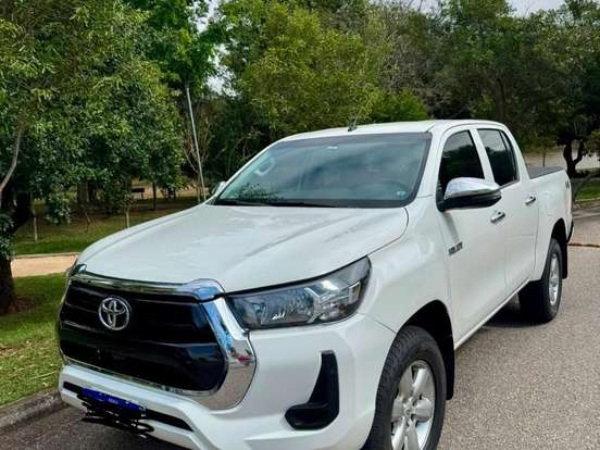 TOYOTA-HILUX-2.8 D-4D TURBO DIESEL CHASSI 4X4 MANUAL TOYOTA-HILUX-2022