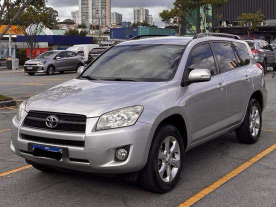 TOYOTA-RAV4-2010