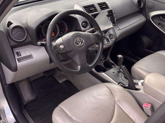TOYOTA-RAV4-2.4 4X2 16V GASOLINA 4P AUTOMÁTICO TOYOTA-RAV4-2010