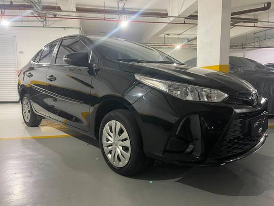 TOYOTA YARIS 1.5 16V FLEX SEDAN XL LIVE MULTIDRIVE
