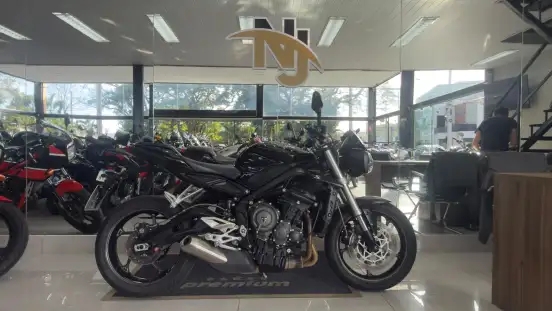 TRIUMPH-STREET TRIPLE 765 S-2018