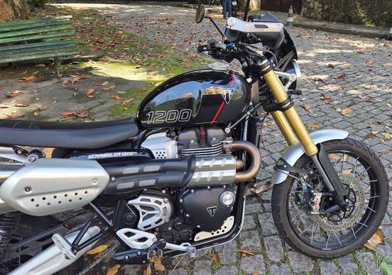 TRIUMPH-BONNEVILLE SCRAMBLER 1200 XE TRIUMPH-BONNEVILLE SCRAMBLER 1200 XE-2025