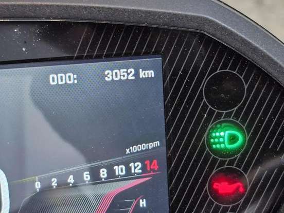 TRIUMPH-STREET TRIPLE 765 RS-2024