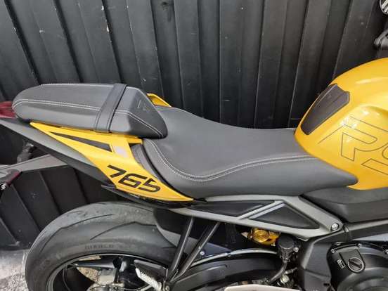 TRIUMPH-STREET TRIPLE 765 RS TRIUMPH-STREET TRIPLE 765 RS-2024