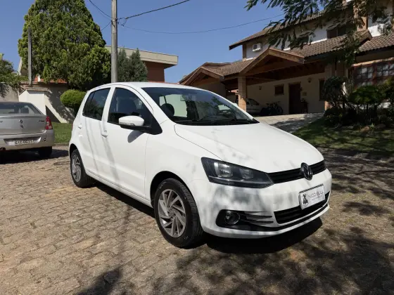 VOLKSWAGEN FOX 1.0 MI TRENDLINE 8V FLEX 4P MANUAL VOLKSWAGEN FOX 1.0 MI TRENDLINE 8V FLEX 4P MANUAL