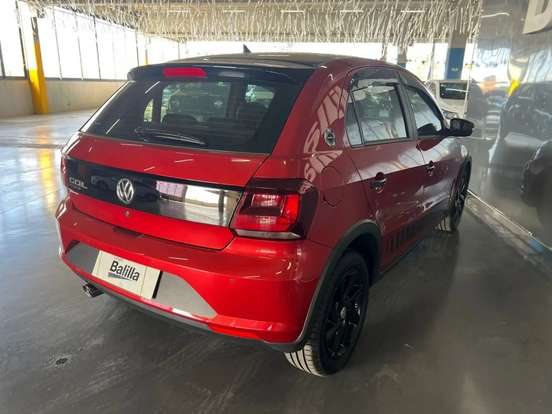 VOLKSWAGEN-GOL-2022