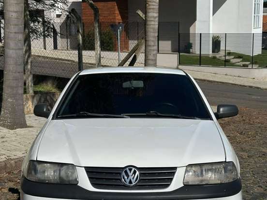 VOLKSWAGEN-GOL-1.6 MI CITY 8V FLEX 4P MANUAL G.III VOLKSWAGEN-GOL-2004