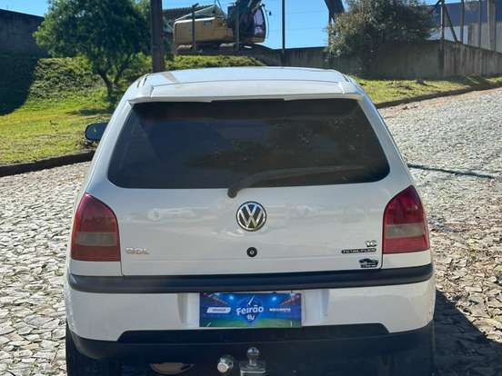 VOLKSWAGEN-GOL-1.6 MI CITY 8V FLEX 4P MANUAL G.III VOLKSWAGEN-GOL-2004
