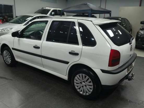 VOLKSWAGEN-GOL-1.6 MI POWER 8V FLEX 4P MANUAL G.III VOLKSWAGEN-GOL-2004