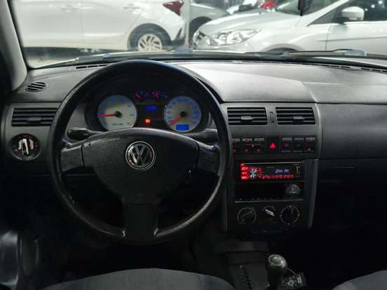 VOLKSWAGEN-GOL-1.6 MI POWER 8V FLEX 4P MANUAL G.III VOLKSWAGEN-GOL-2004