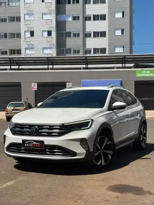 VOLKSWAGEN NIVUS 1.0 200 TSI TOTAL FLEX HIGHLINE AUTOMÁTICO
