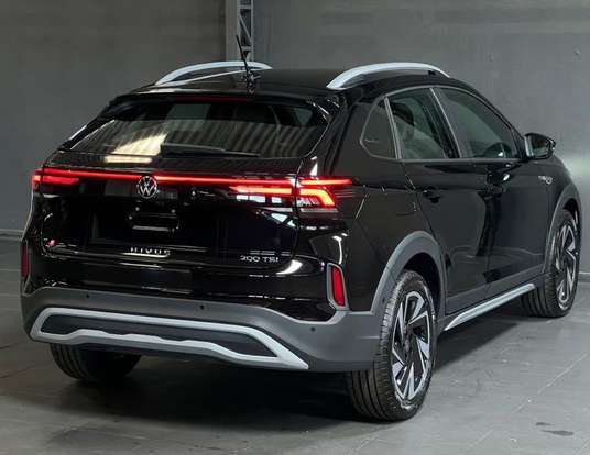 VOLKSWAGEN-NIVUS-1.0 200 TSI TOTAL FLEX HIGHLINE AUTOMÁTICO VOLKSWAGEN-NIVUS-2026