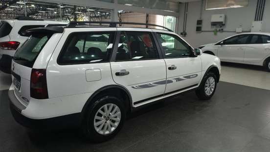 VOLKSWAGEN-PARATI-1.6 MI SURF 8V FLEX 4P MANUAL G.IV VOLKSWAGEN-PARATI-2010