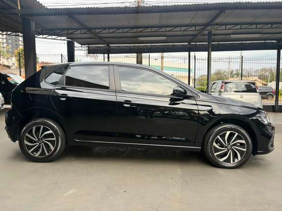 VOLKSWAGEN-POLO-2024