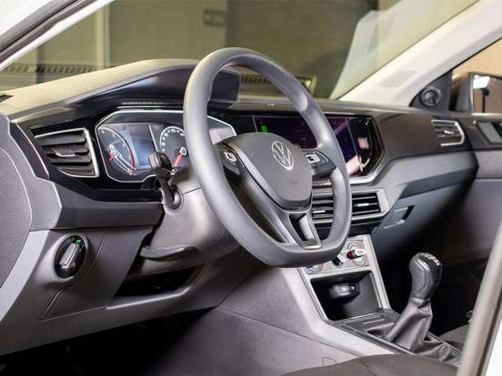 VOLKSWAGEN-POLO-2025