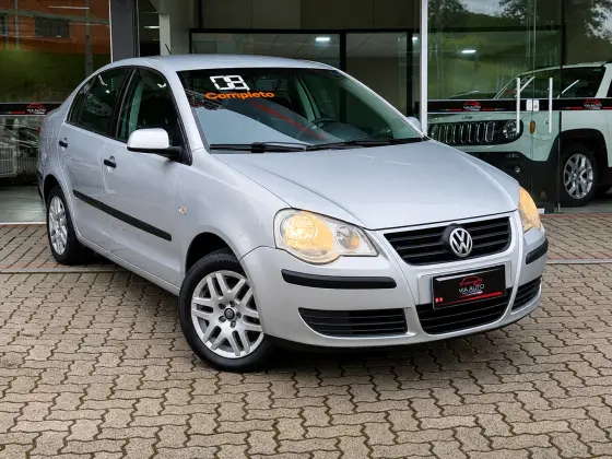 VOLKSWAGEN POLO SEDAN 1.6 MI 8V FLEX 4P MANUAL VOLKSWAGEN POLO SEDAN 1.6 MI 8V FLEX 4P MANUAL
