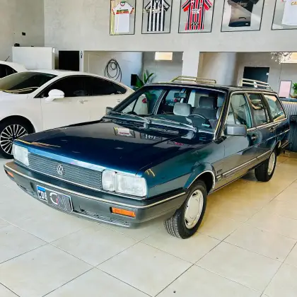 VOLKSWAGEN QUANTUM 2.0 I GLS 8V GASOLINA 4P AUTOMÁTICO VOLKSWAGEN QUANTUM 2.0 I GLS 8V GASOLINA 4P AUTOMÁTICO