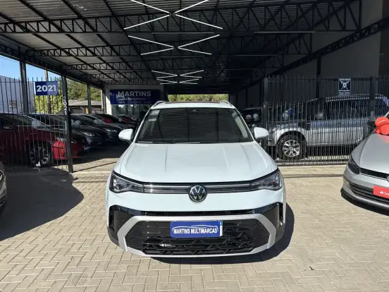 VOLKSWAGEN-TAOS-2025