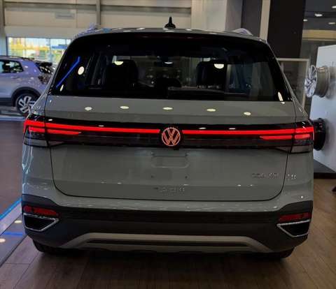 VOLKSWAGEN-TAOS-2026