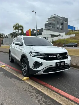 VOLKSWAGEN T-CROSS 1.4 250 TSI TOTAL FLEX HIGHLINE AUTOMÁTICO
