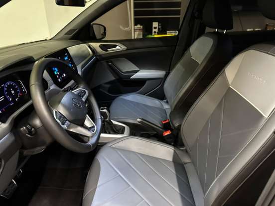 VOLKSWAGEN-T-CROSS-1.0 200 TSI TOTAL FLEX COMFORTLINE AUTOMÁTICO VOLKSWAGEN-T-CROSS-2025