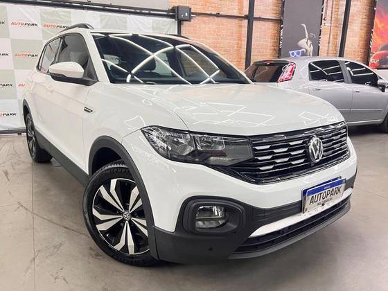 VOLKSWAGEN T-CROSS 1.0 200 TSI TOTAL FLEX COMFORTLINE AUTOMÁTICO