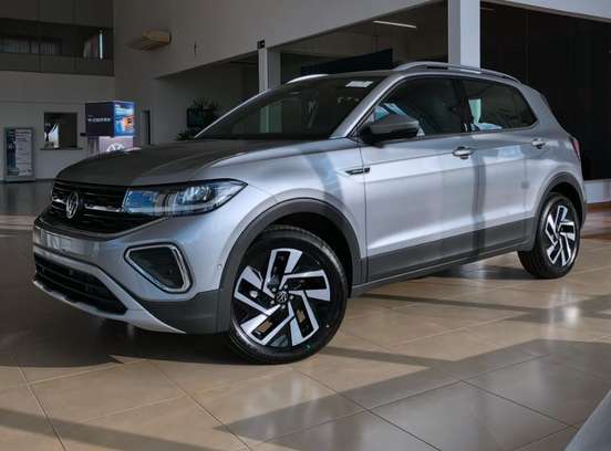 VOLKSWAGEN-T-CROSS-2026