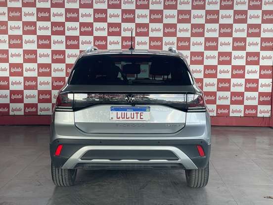 VOLKSWAGEN-T-CROSS-2025