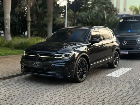 VOLKSWAGEN TIGUAN 2.0 300 TSI GASOLINA ALLSPACE R-LINE AUTOMÁTICO