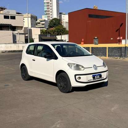 VOLKSWAGEN-UP-2014