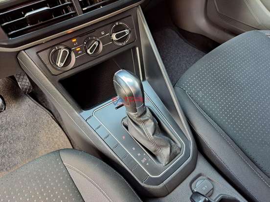 VOLKSWAGEN-VIRTUS-2020