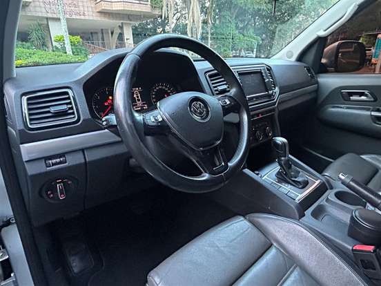 VOLKSWAGEN-AMAROK-2.0 HIGHLINE 4X4 CD 16V TURBO INTERCOOLER DIESEL 4P AUTOMÁTICO VOLKSWAGEN-AMAROK-2017