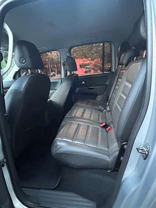 VOLKSWAGEN-AMAROK-2017