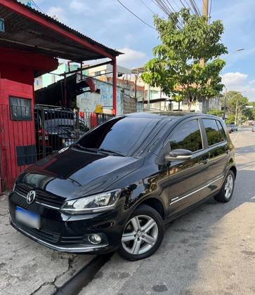 VOLKSWAGEN FOX 1.6 MSI HIGHLINE 16V FLEX 4P AUTOMATIZADO