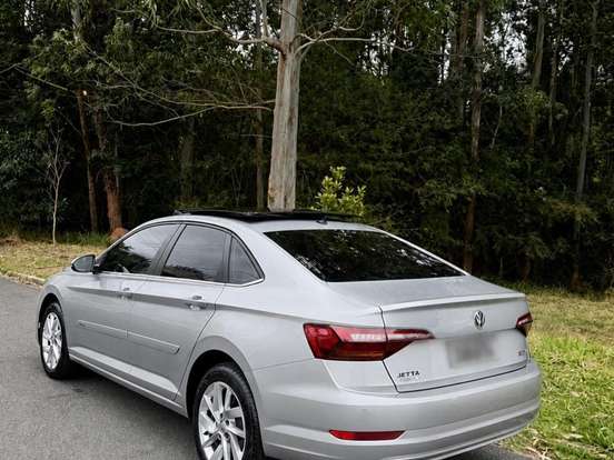 VOLKSWAGEN-JETTA-1.4 250 TSI TOTAL FLEX COMFORTLINE TIPTRONIC VOLKSWAGEN-JETTA-2020