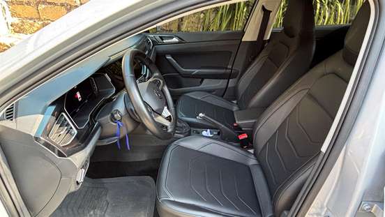 VOLKSWAGEN-POLO-2024